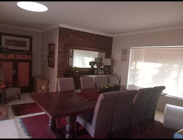 4 BEDROOM HOUSE FOR SALE IN ELDORAIGNE